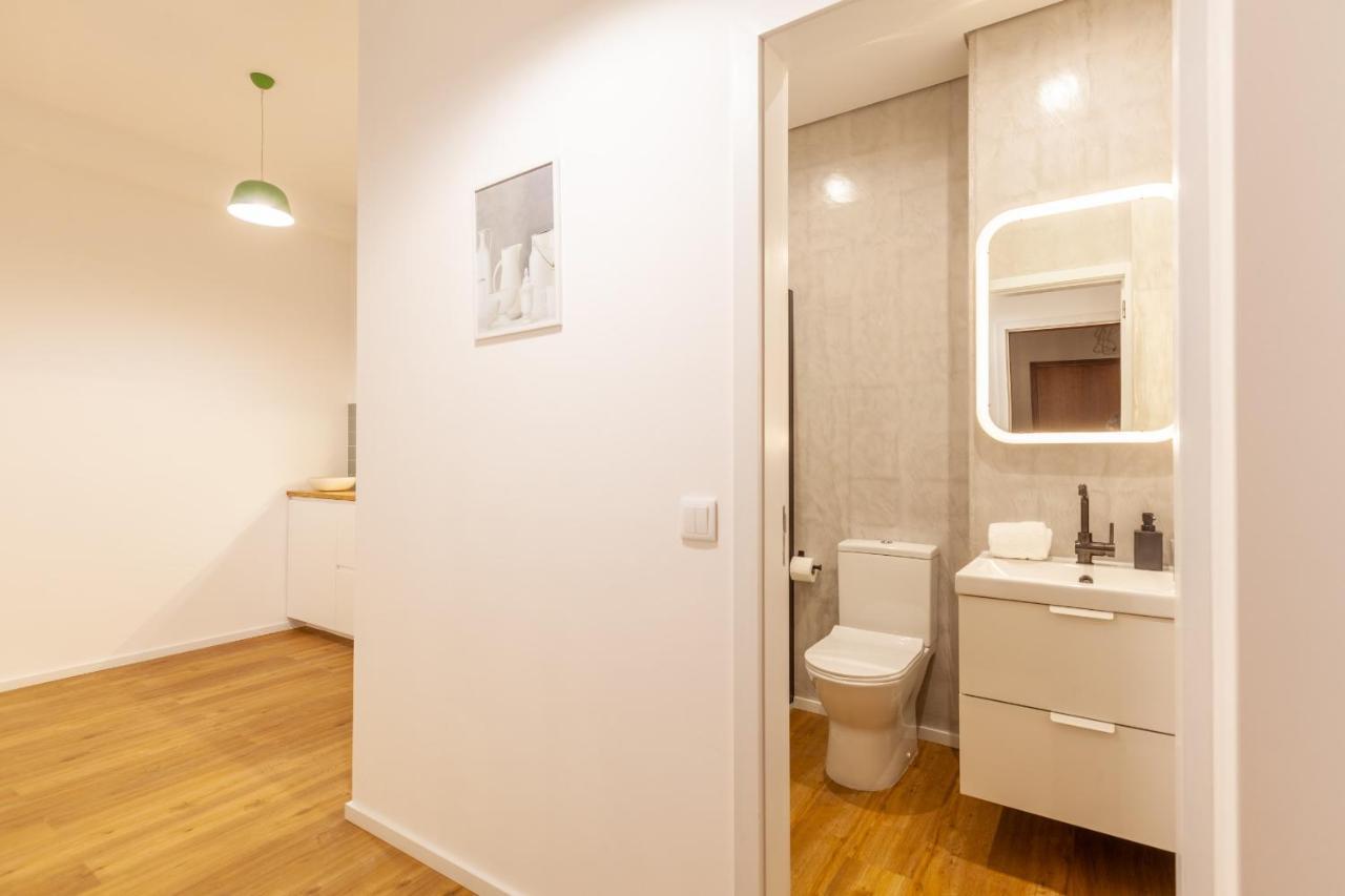 D&S - Crocodile House S. Bento Apartments Porto Luaran gambar