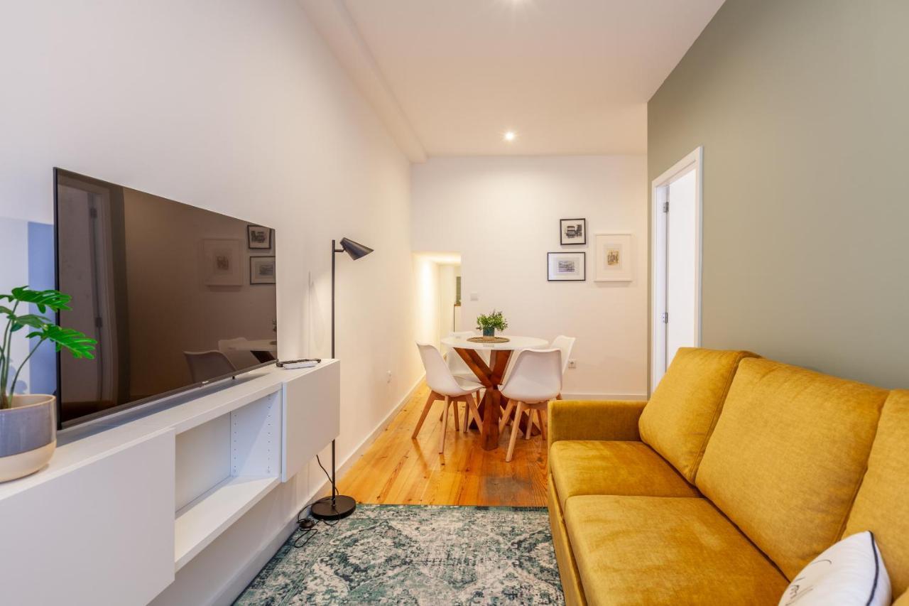 D&S - Crocodile House S. Bento Apartments Porto Luaran gambar